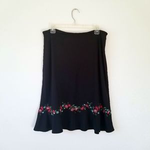 Ann Taylor Rayon Embroidered Floral Black Skirt